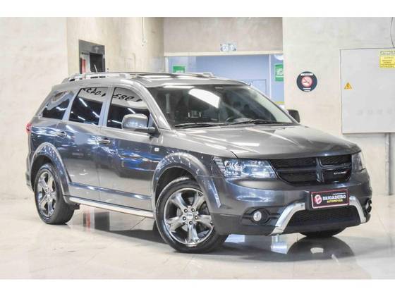 DODGE JOURNEY 3.6 CROSSROAD V6 GASOLINA 4P AUTOMÁTICO